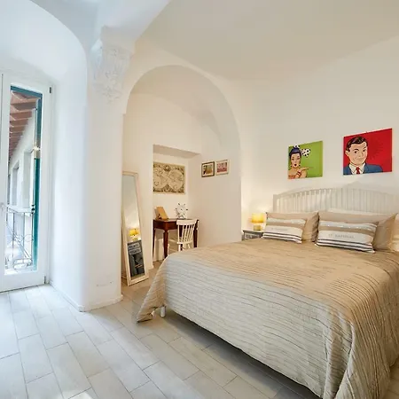 Buro Bed & Relax * Parma